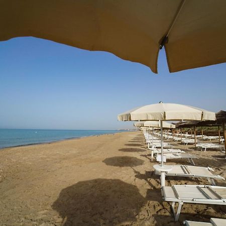 Sikania Eco Resort Ликата Экстерьер фото